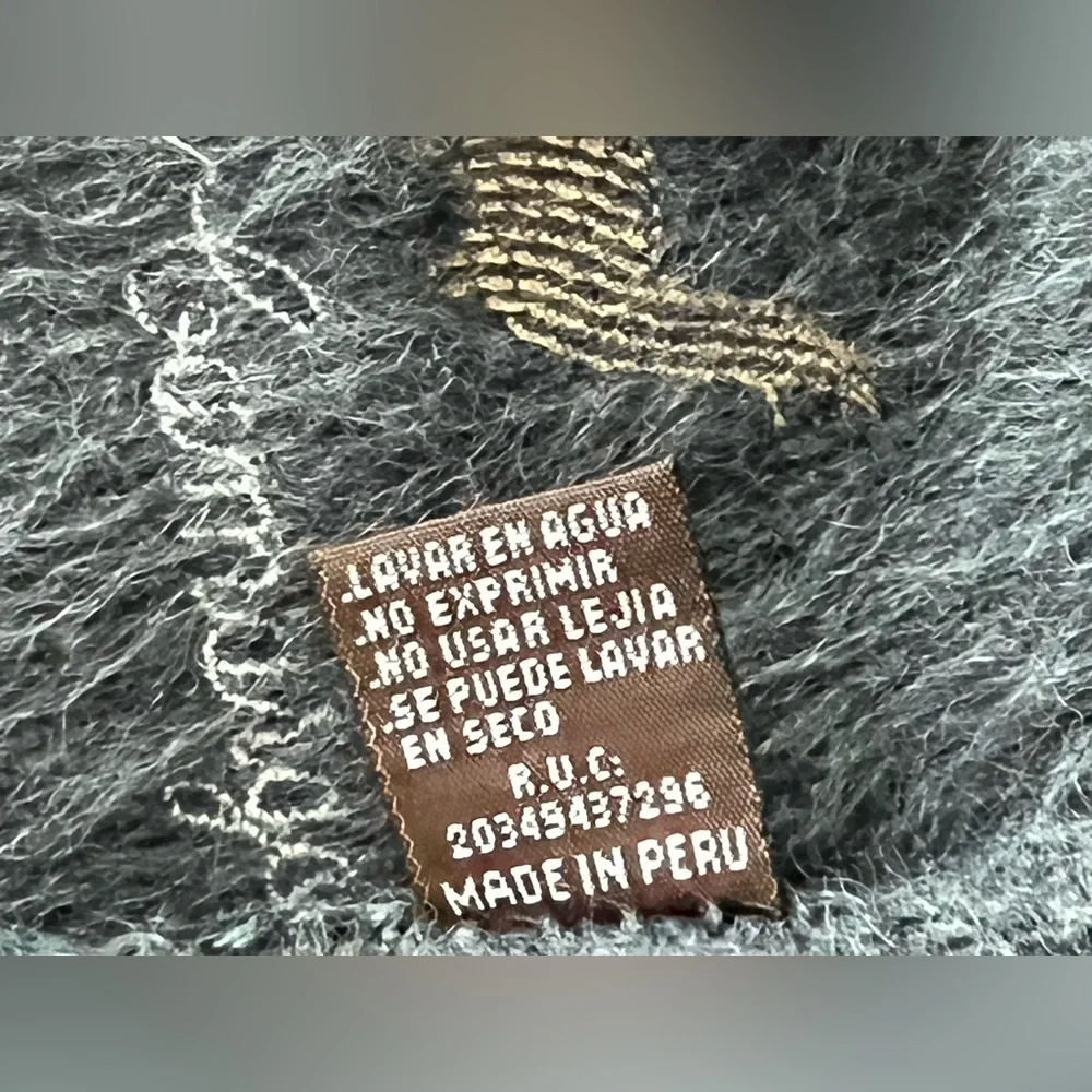 🦙🇵🇪 Long Dark Gray 100% Alpaca Peruvian Scarf with Fringe by Alpaca Camargo